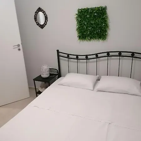 Greca Mare-traditional Greek Boutique Apt. Сasa de vacaciones Psakoudia