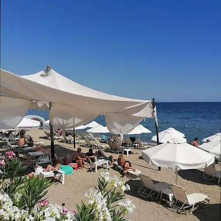 Greca Mare-traditional Greek Boutique Apt. *