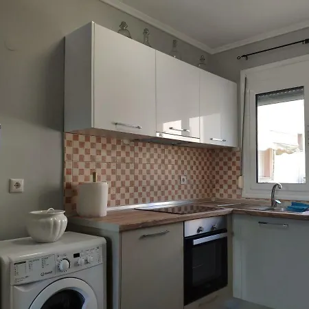 Greca Mare-traditional Greek Boutique Apt. *